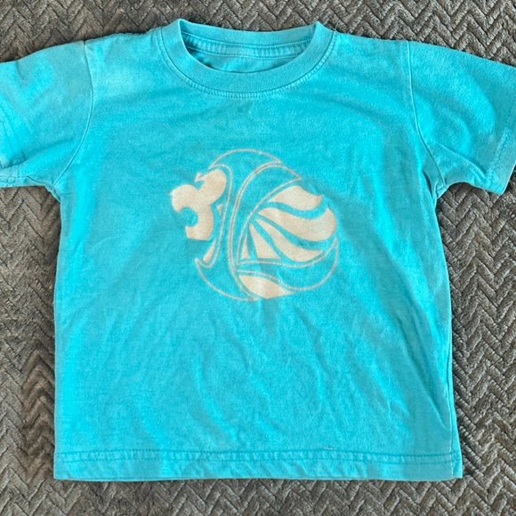 Set of Three 2T/24MO T-Shirts - Picture 6 of 6